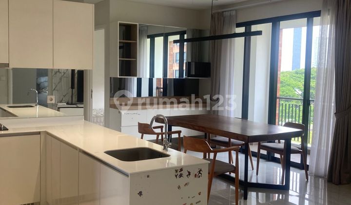 Apartment llOYD ALAM SUTERA 3BR FURNISH BAGUS BANGET DAN BERSIH