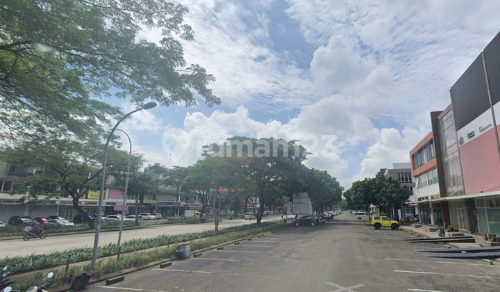 Ruko Bagus 3 lantai Hadap Jalan di  Alam Sutera, Tangerang