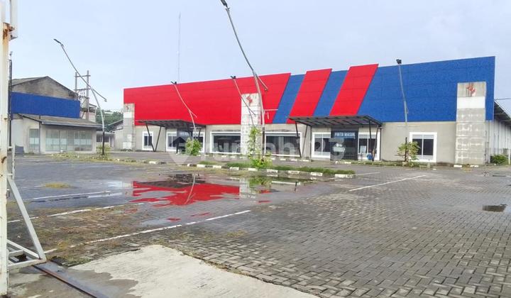 Showroom Interior di Cengkareng Jakarta Barat Lokasi Strategis Showroom Interior di Cengkareng Jakarta Barat Lokasi Strategis