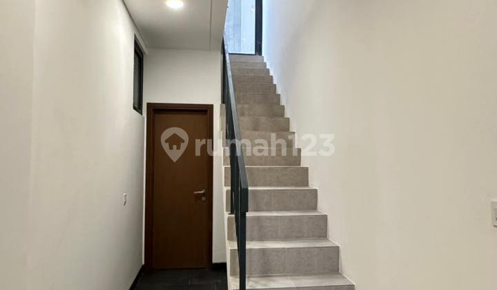 Rumah Cantik Brand New di Bsd Enchante Bangunan 3Lantai Siap Huni 2