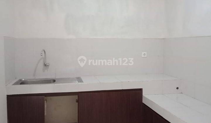 Rumah 2 Lantai di Cluster Canary The Spring Gading Serpong 2