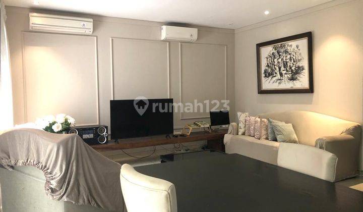 Turun Harga Rumah Semi Furnished di Virginia Lagoon Bsd City 2