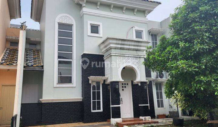 Rumah Terawat Rapih, 2 Lantai di Alicante Gading Serpong 1