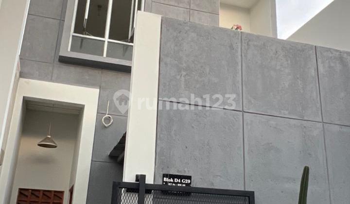 Rumah Cantik Di Gading Serpong 2 Lantai Lokasi Bagus Rumah Cantik Di Gading Serpong 2 Lantai Lokasi Bagus