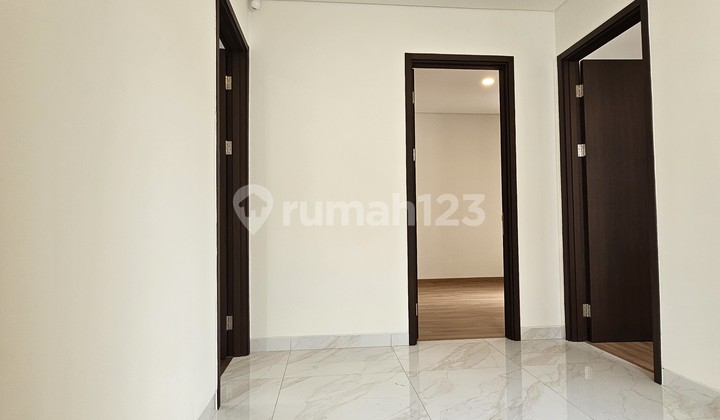 Beautiful Design House in Eona BSD City, New 3-Story Unit Ready to Occupy 2