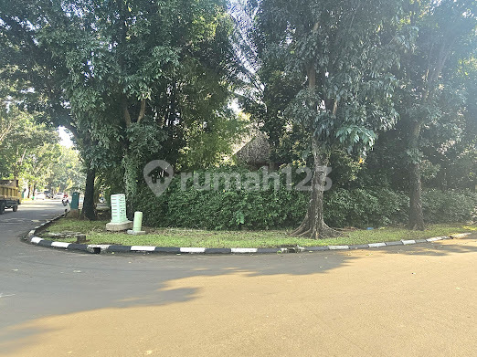 Rumah Tua Hitung Tanah Aja Posisi Hoek Di Puspita Loka Bsd Rumah Tua Hitung Tanah Aja Posisi Hoek Di Puspita Loka Bsd