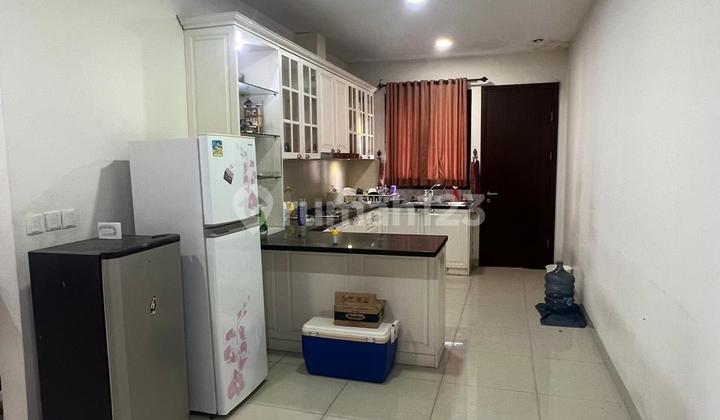 Beautiful Neat House Ready to Occupy 2-Story Building in Greenwich BSD
