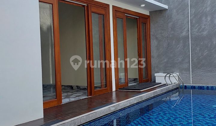 Luxury House In Puspitaloka Bsd City 2 Floors With Swimming Pool