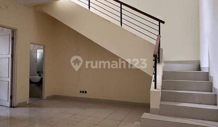 Beautiful 2-Story House in Gading Serpong, Corner Position, Excellent Location 2