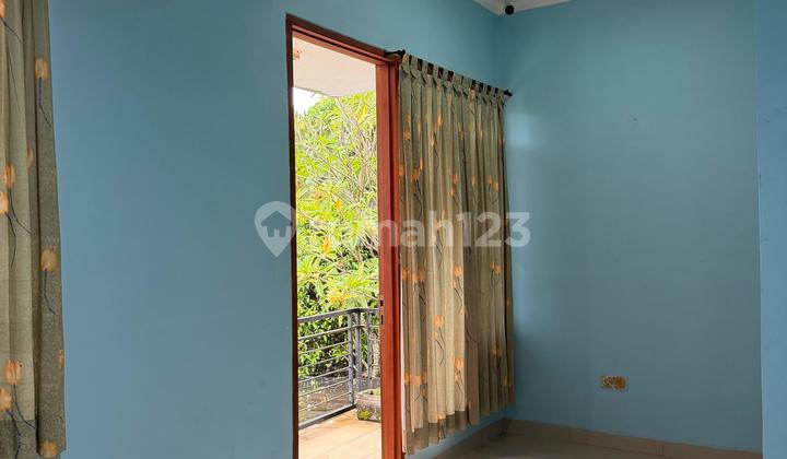 Beautiful House in BSD Nusaloka, 2 Floors, Semi-Furnished, Ready to Occupy 2