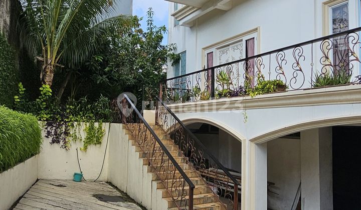 Modern Design Semi-Furnished House in Jagakarsa, South Jakarta