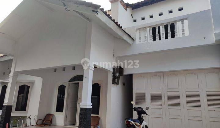 Rumah Adem Dalam Komplek Dekat Pondok Indah 2