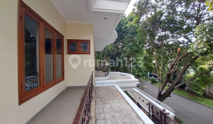 7 Nice Houses in Pondok Indah 2