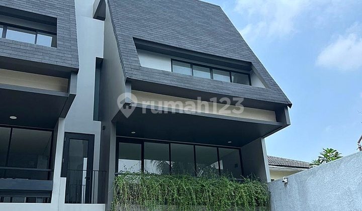 Kemang Jakarta Selatan New Townhouse Rumah Modern 3lt Ada Rooftop