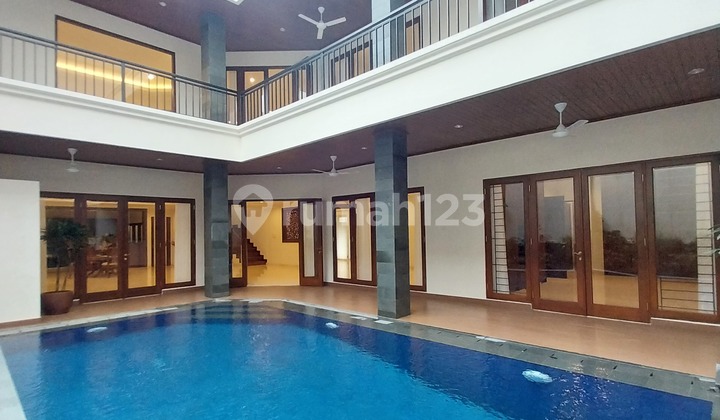 Rumah Mewah Renovasi Total Siap Huni SHM Lebak Bulus Jakarta