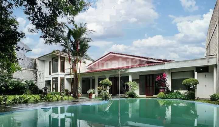 House, 2 Floors, SHM, in Kemang,