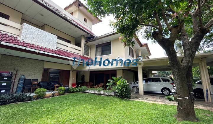 Rumah SHM di Kebayoran Baru Selangkah ke Darmawangsa Jakarta Selatan.