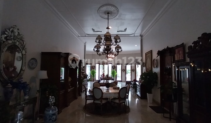 Rumah Bagus SHM di Kemang 2