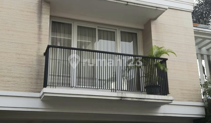 Rumah Siap Huni Dalam Compound Pejaten Jakarta Selatan Rumah Siap Huni Dalam Compound Pejaten Jakarta Selatan