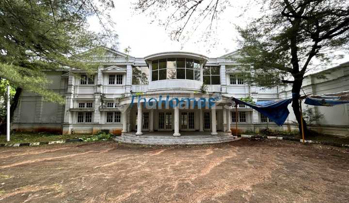 Tanah Dibawah Njop Luas 9915.0 M2 Investasi Di Kemang 