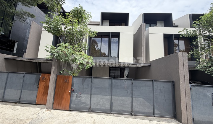 New House, 2 Floors, Freehold Certificate, in Kemang 2