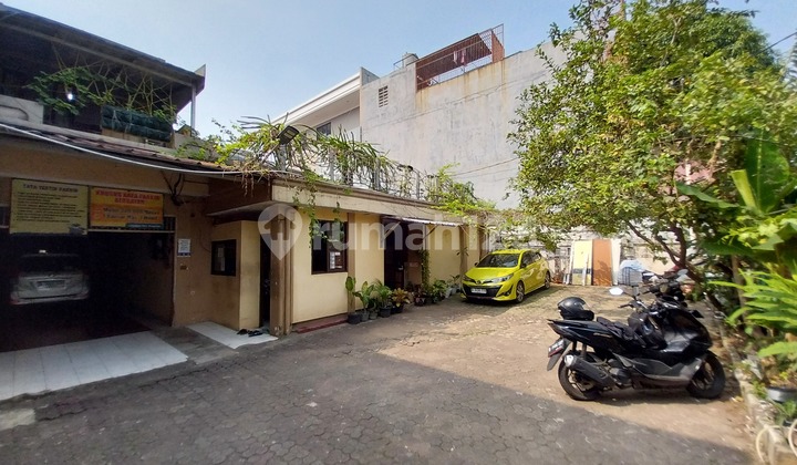 Boarding house in Gandaria 861.0 m² 1