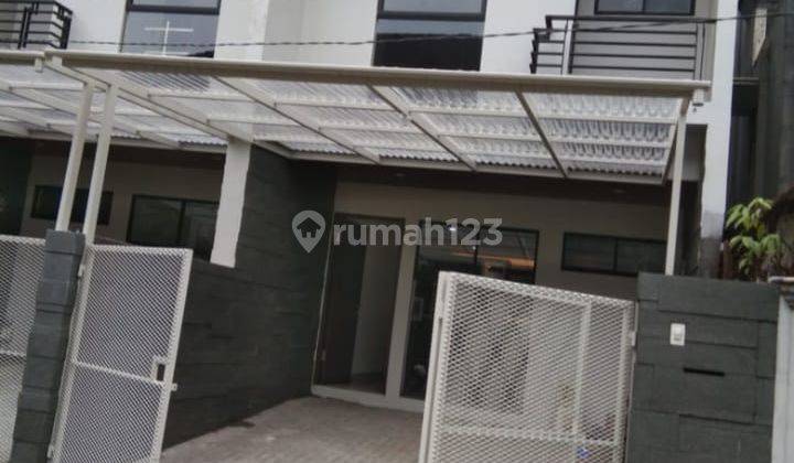 Rumah Dekat Pasteur di Komplek Di Gunung Batu Bandung 1