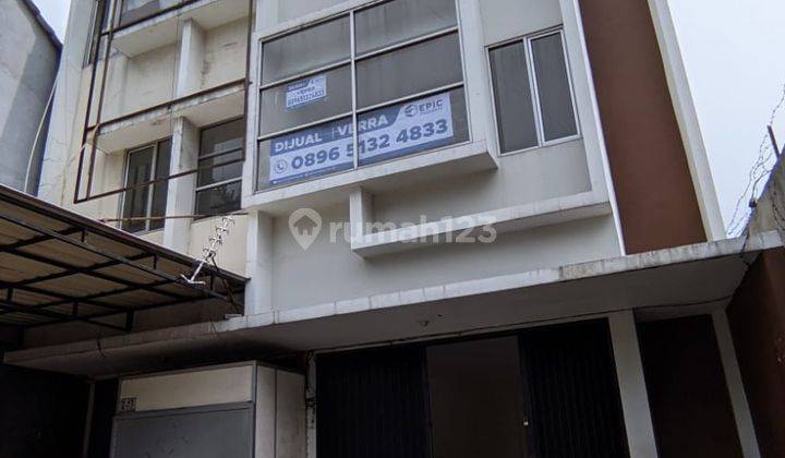 Jual Cepat Ruko 3 Lantai Siap Pakai Dekat Rumah Sakit 1