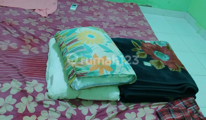 Nice 2-Story House Semi Furnished Nice 2-Story House Semi Furnished