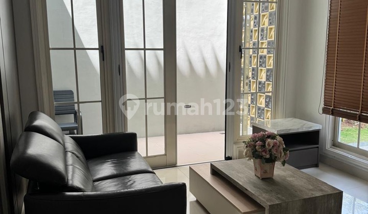 Renovated Furnished House Alam Sutera, Tangerang 2
