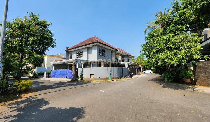 Rumah Dalam Taraf Renovasi Di Kencana Loka Bsd 1