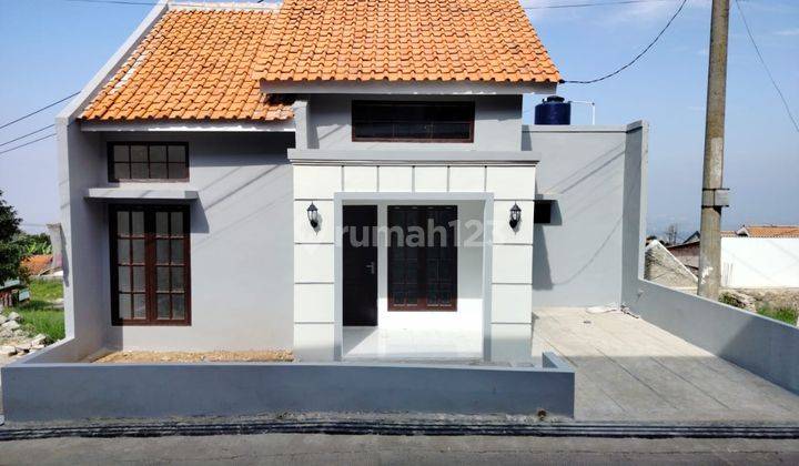 Dijual Rumah Pinggir Jalan. Cilengkrang Jarang Ada Dengan.harga Dibawah 500 Jt 1