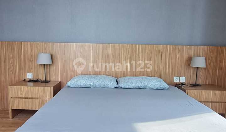 Disewakan Residence 8 Private Lift 3 Bedroom Furnished