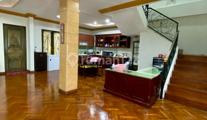 For Sale Rumah Cantik di Pondok Indah Jakarta Selatan For Sale Rumah Cantik di Pondok Indah Jakarta Selatan