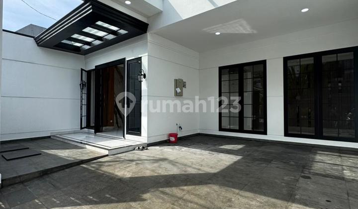 Rumah di Pondok Indah Jaksel. Lingkungan Elit, Fasilitas Lengkap 2
