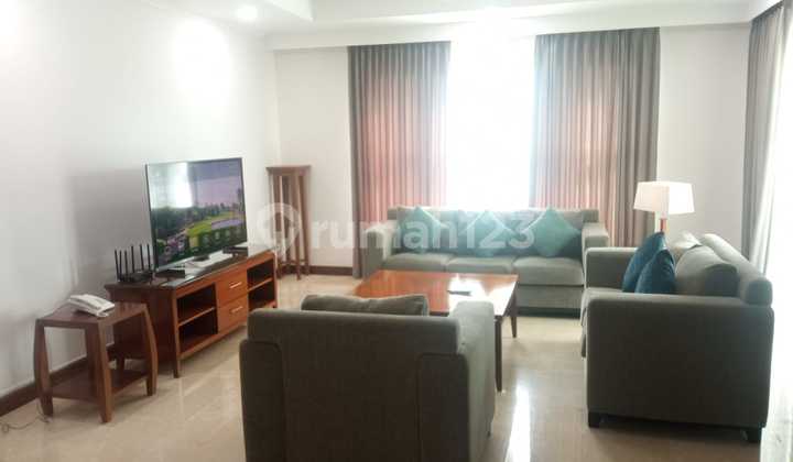 SEWA APARTEMEN MEWAH! Pondok Indah - Golf View, 2 BR + Study SEWA APARTEMEN MEWAH! Pondok Indah - Golf View, 2 BR + Study