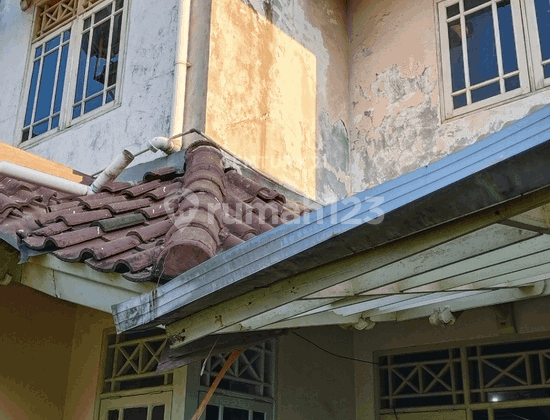 For Sale Strategic House in South Jakarta Area 2