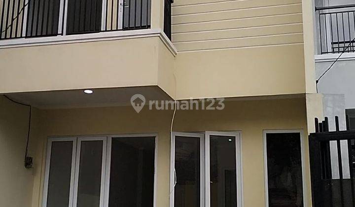 Rumah Baru Di Cirendeu dekat MRT Lebak Bulus 1