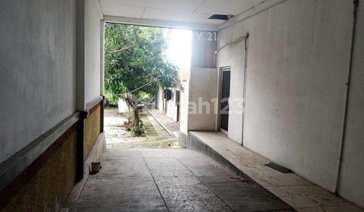 Strategic Boarding House For Sale in South Jakarta 2