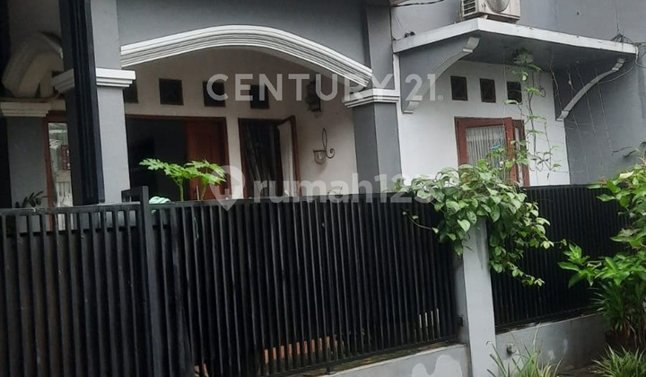 Rumah Cantik Rapih Siap Huni Harga Menarik Dekat Bintaro Sektor 9 Rumah Cantik Rapih Siap Huni Harga Menarik Dekat Bintaro Sektor 9