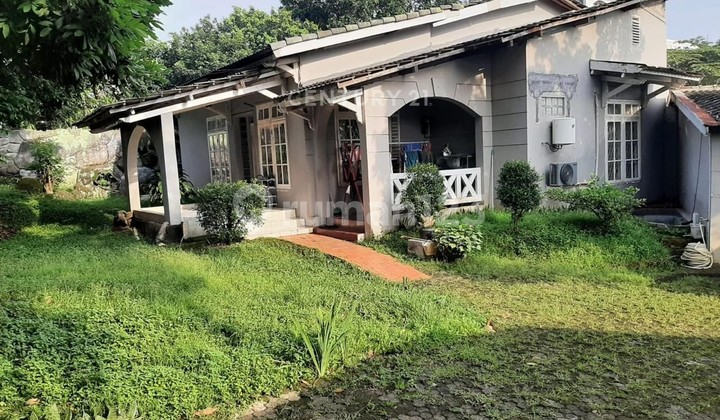 Dijual Rumah Posisi HOOK Ciputat Strategis