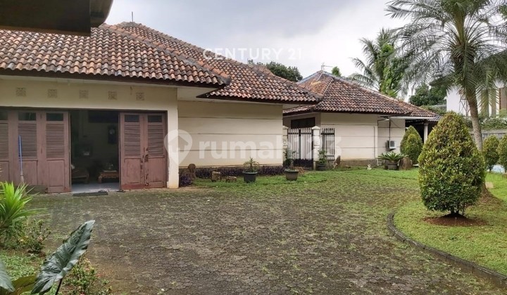 For Sale Spacious House Attractive Price Strategic Location in Pisangan Ciputat