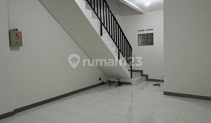 Newly Renovated Shop House, Strategic Location on Main Road Ahmad Yani Bandung