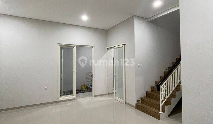 Murah New Rumah Sutorejo Prima 2 Lantai 2