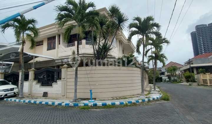 Dijual Rumah Hook Simpang Darmo Permai Selatan Row Terbesar  2