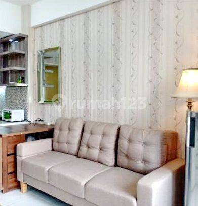 Disewakan furnish Apartemen Puncak Dharmahusada 2