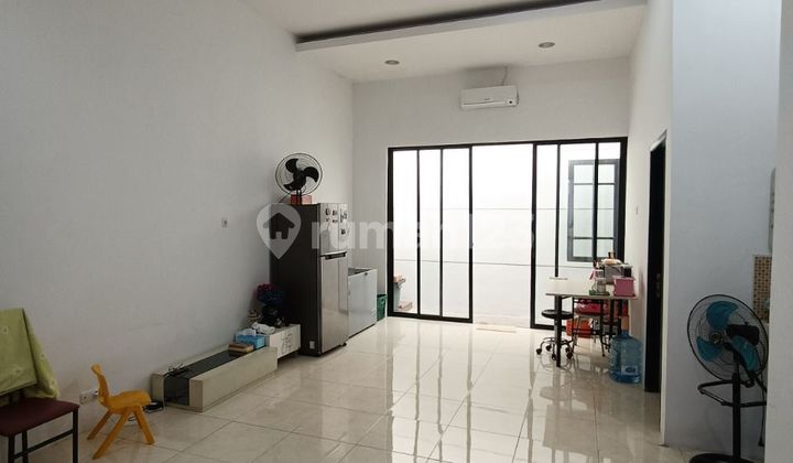 Murah Dijual Rumah Griya Asri Pakuwon City, Surabaya Timur 2
