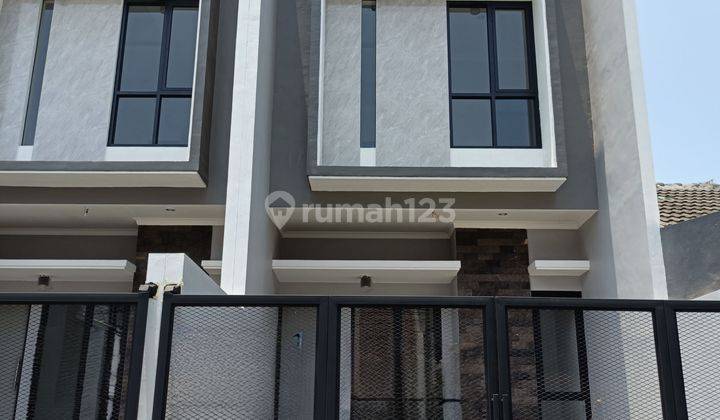 New Rumah Sutorejo Model Scandinavian 1