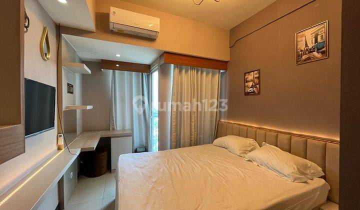 Disewakan apartemen amor Pakuwon city studio full furnish 1