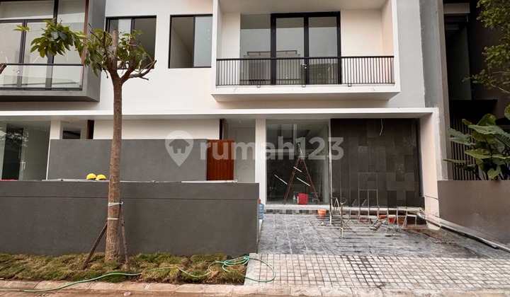 Dijual Rumah Baru Gress Dian Istana , Surabaya Barat 2